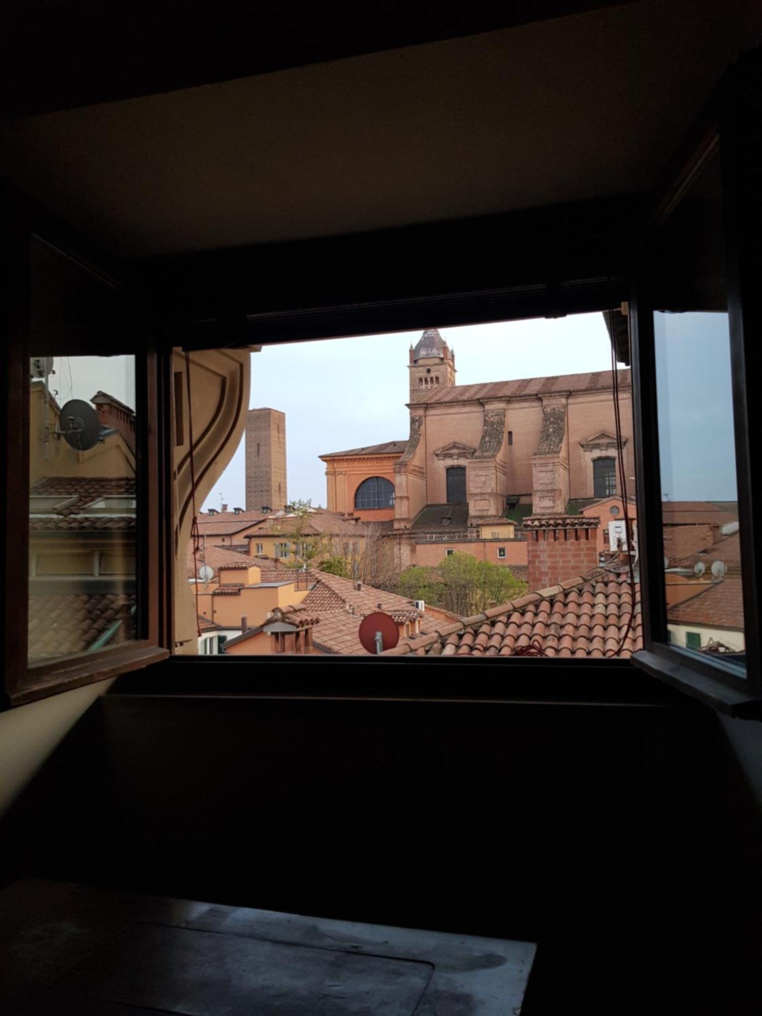 Monolocale Sui Tetti Di Bologna - Via Indipendenza 아파트 외부 사진