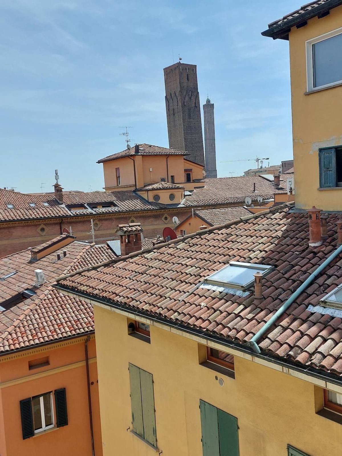 Monolocale Sui Tetti Di Bologna - Via Indipendenza 아파트 외부 사진